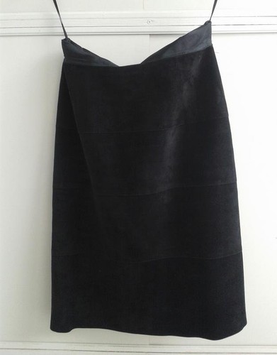 Women akris skirt - akris, suede